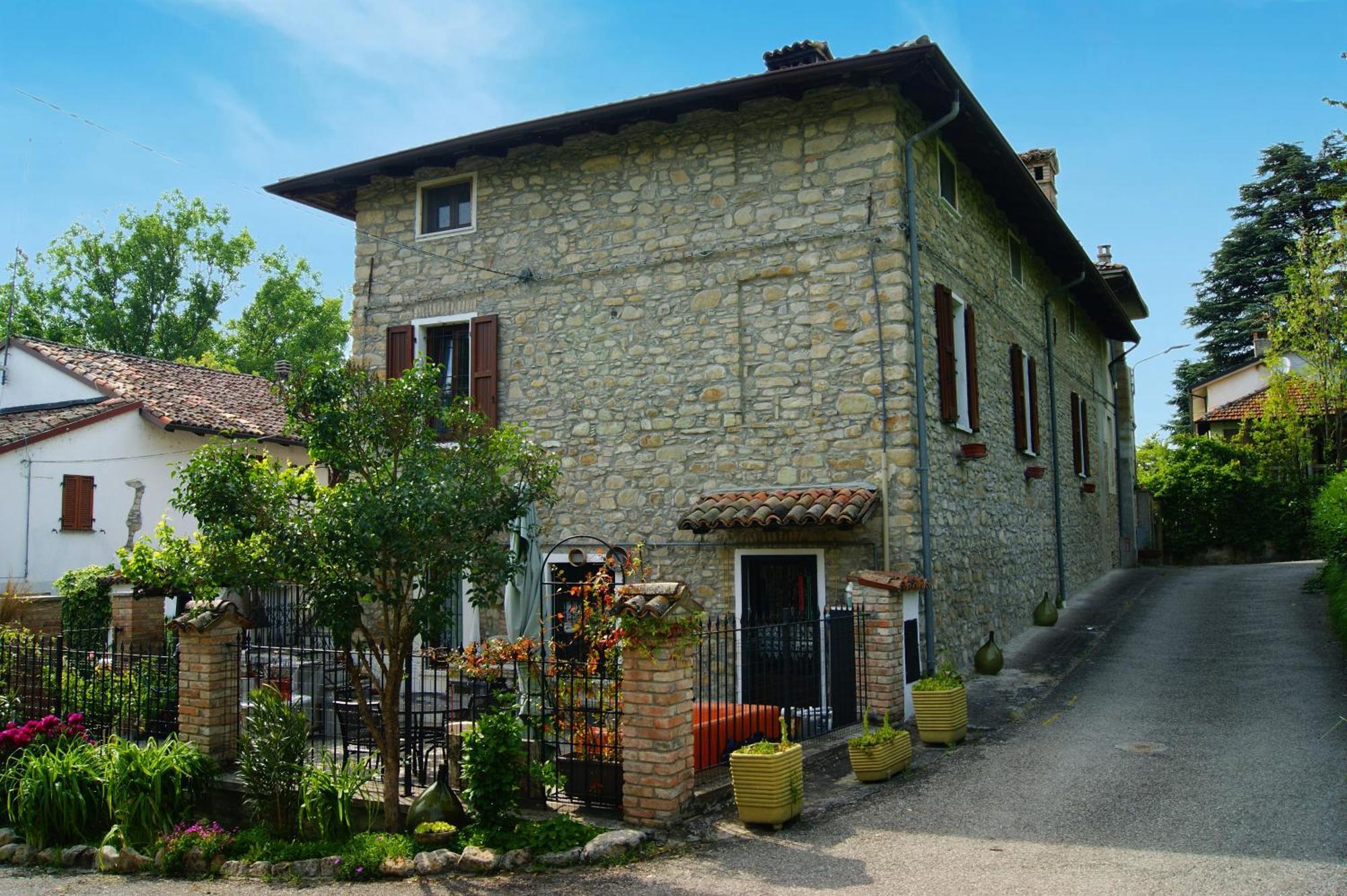 Dulcius Ex Asperis Bed & Breakfast Ponte Nizza Екстер'єр фото